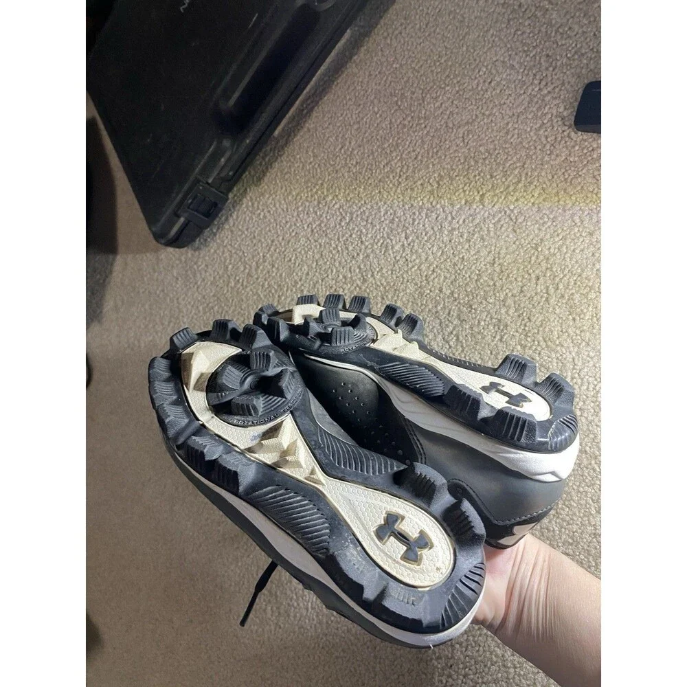 Under Armour Leadoff Low RM Jr Youth Baseball Cleats 1250082-001 Black White 1Y